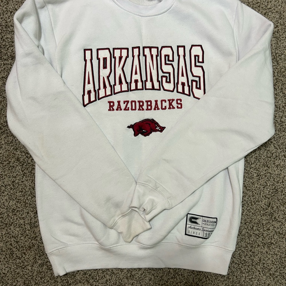 Colosseum Razorback White and Red Sweatshirt
